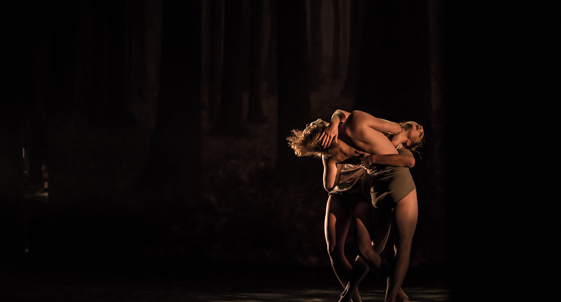 FAUN 1(c) Nicha Rodboon - Opera Ballet Vlaanderen copie