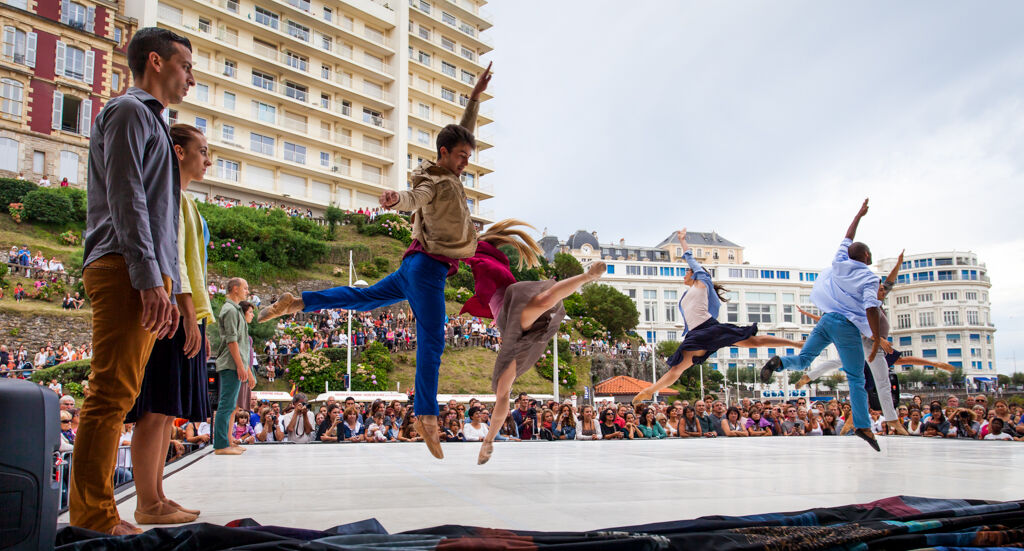 2 horizon danse . Cp Johan morin